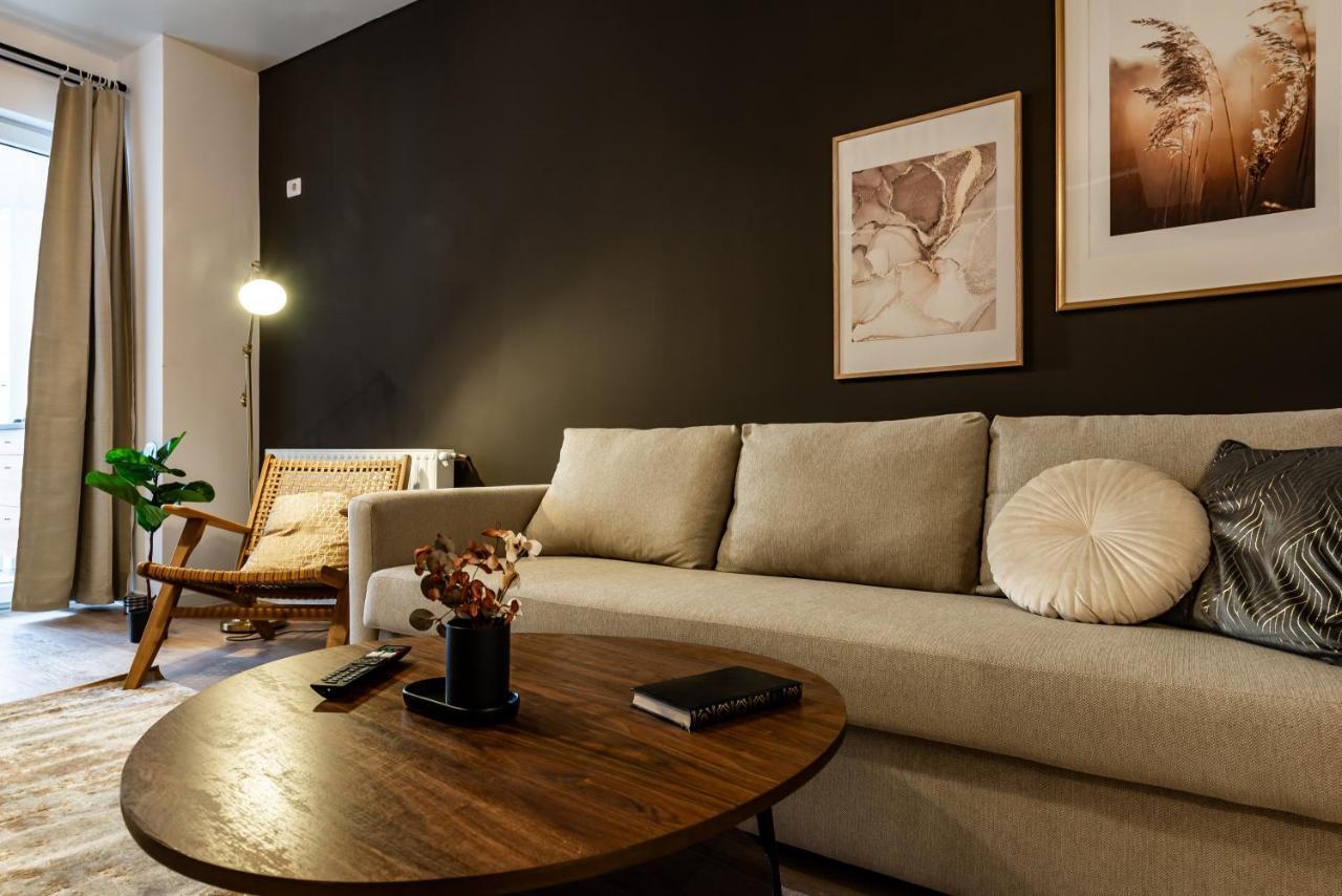 Central Spacious Apartment 506 Boekarest Buitenkant foto