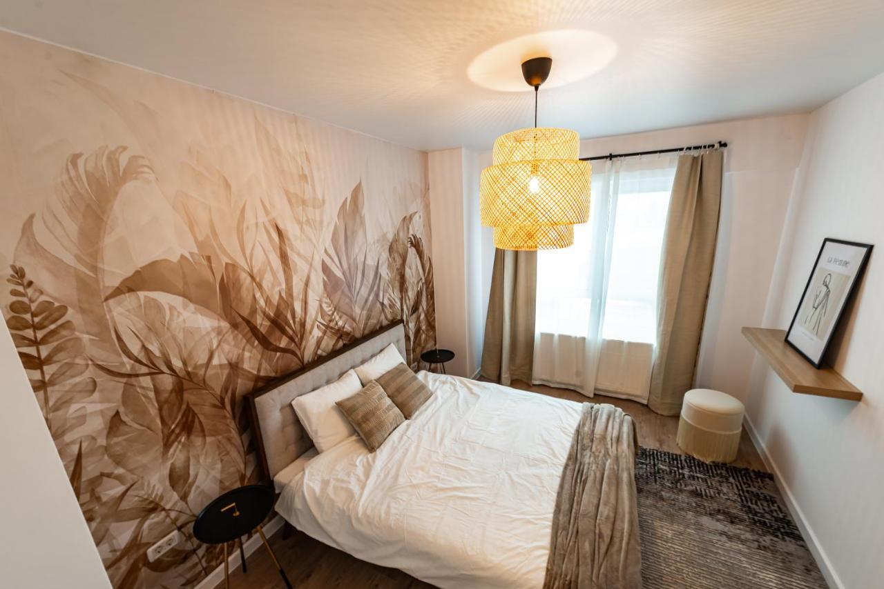 Central Spacious Apartment 506 Boekarest Buitenkant foto