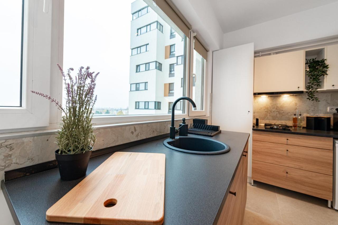 Central Spacious Apartment 506 Boekarest Buitenkant foto